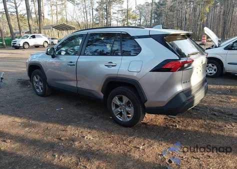 2022 Toyota Rav4 Hybrid Xle z USA, uszkodzony, nr VIN 4T3RWRFV5NU050795